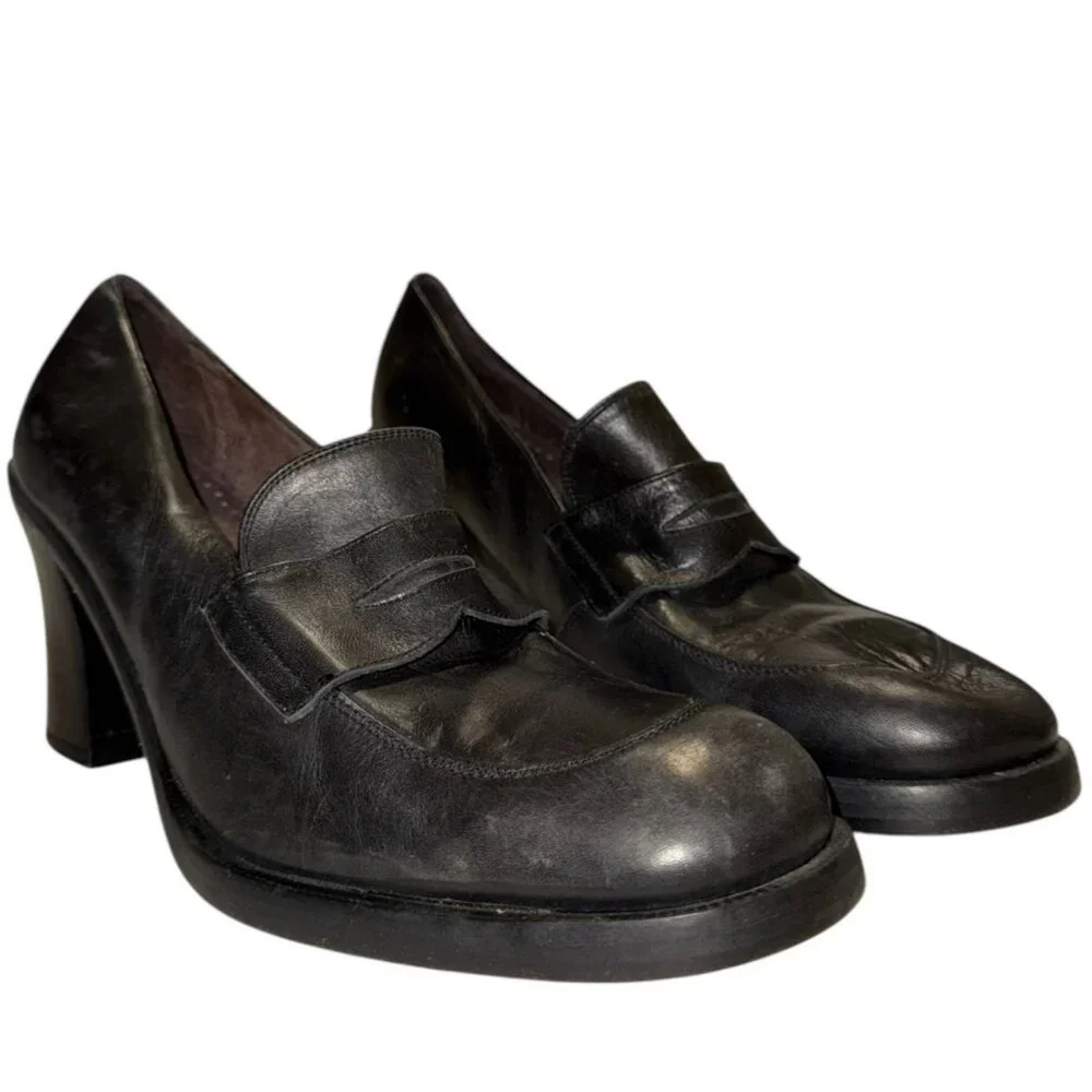 Vintage GUESS Y2K 90s High Heel Chunky Loafer Pumps 10 Leather Preppy Corp Core